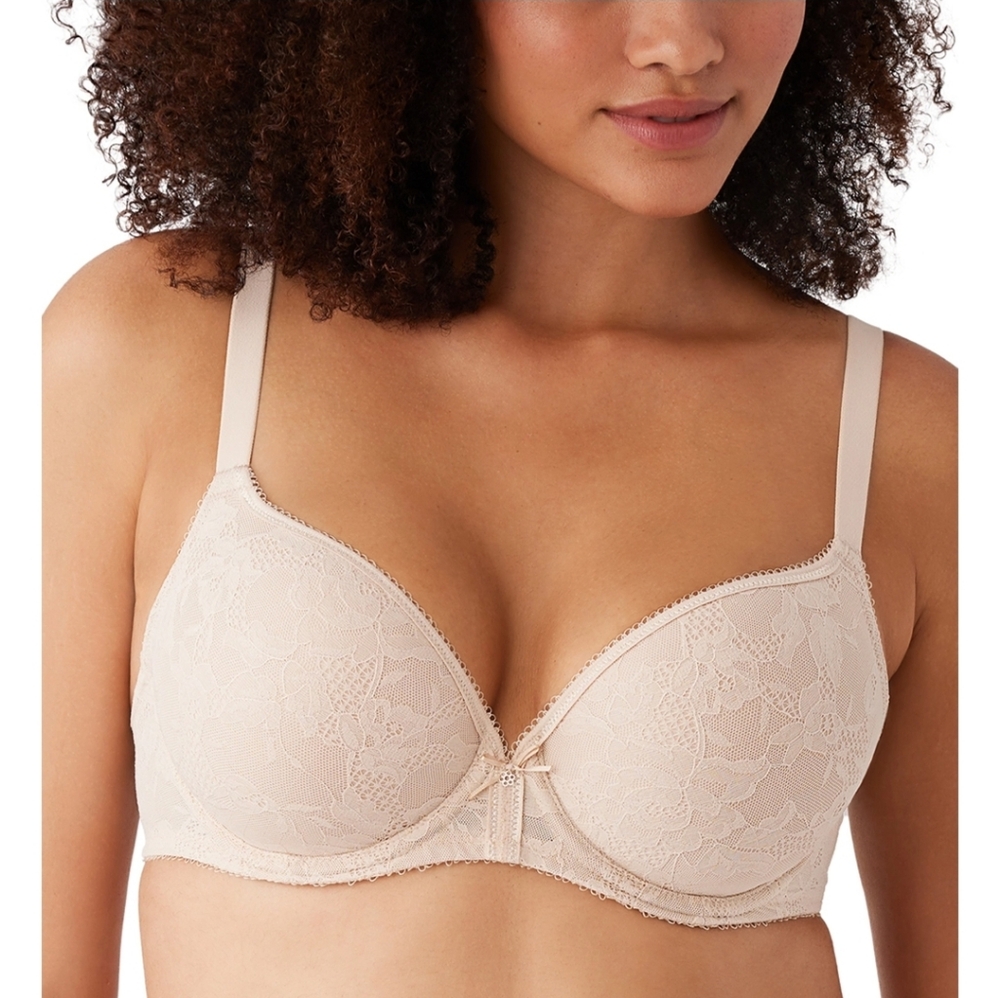 NWT Wacoal Bra Size 38C Lace Underwire Bra - Cream